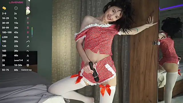 Chee cha online show from April 12, 2026, 11:08 pm