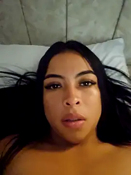 Daphne Grayy online show from April 3, 2026, 3:29 pm