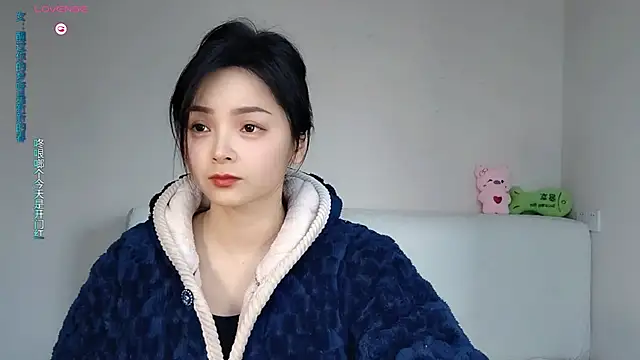 -J-o-y- online show from January 6, 2026, 1:20 am