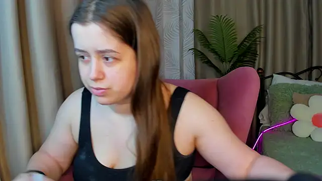 Soft Lina online show from January 16, 2026, 9:13 am