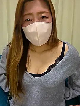 Snapshot of ria-1224 chatting on February 9, 2026, 11:41 am ria-1224 online show from February 9, 2026, 11:41 am