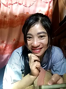 Snapshot of Hiniyk2 chatting on February 27, 2026, 5:18 am Hiniyk2 online show from February 27, 2026, 5:18 am