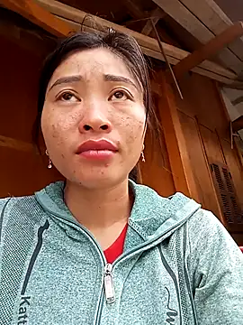 Snapshot of Hiniyk2 chatting on February 24, 2026, 3:07 am Hiniyk2 online show from February 24, 2026, 3:07 am