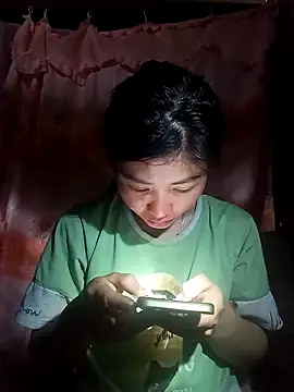 Snapshot of Hiniyk2 chatting on March 3, 2026, 1:01 am Hiniyk2 online show from March 3, 2026, 1:01 am