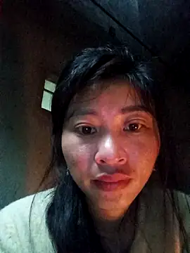 Snapshot of Hiniyk2 chatting on February 25, 2026, 1:06 am Hiniyk2 online show from February 25, 2026, 1:06 am