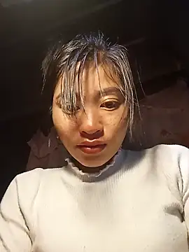 Snapshot of Hiniyk2 chatting on February 2, 2026, 2:27 pm Hiniyk2 online show from February 2, 2026, 2:27 pm