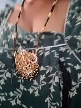 Snapshot of ramya_sri chatting on February 15, 2026, 1:39 am ramya sri online show from February 15, 2026, 1:39 am