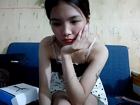 Navy Vina online show from May 30, 2026, 10:43 am