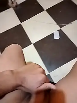 elalmy8890 online show from January 19, 2026, 10:41 am