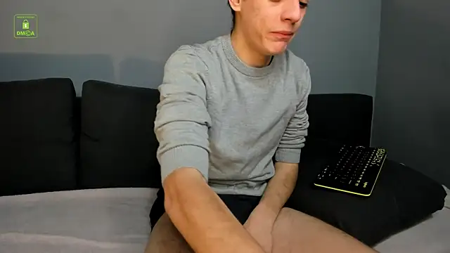 Iann Martinez online show from January 19, 2026, 6:17 am