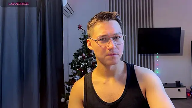 InfernoLustt online show from January 9, 2026, 10:11 am