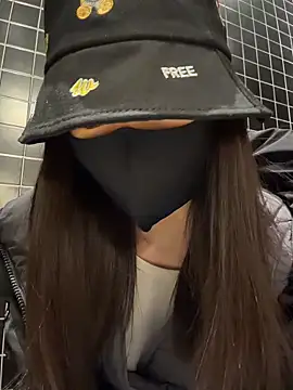 ZJbaby online show from March 19, 2026, 1:11 pm