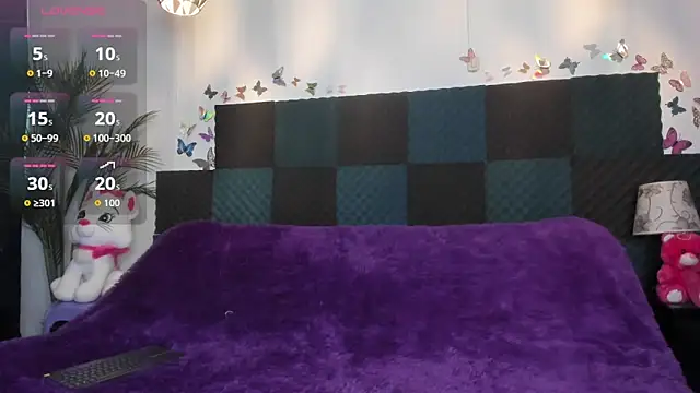 Mia Fox05 online show from February 24, 2026, 7:26 pm