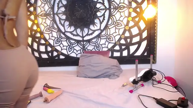 Snapshot of salome_willianss chatting on February 17, 2026, 1:41 pm salome willianss online show from February 17, 2026, 1:41 pm