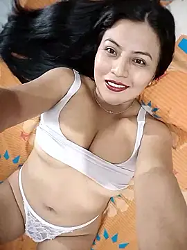 Laura-2026 online show from January 11, 2026, 4:19 am