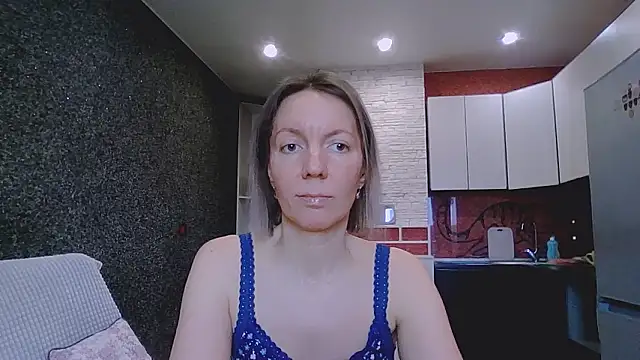 Snapshot of Amanda_Luxe chatting on February 16, 2026, 3:05 am Amanda Luxe online show from February 16, 2026, 3:05 am