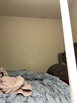 cumforyannna online show from February 14, 2026, 9:31 am