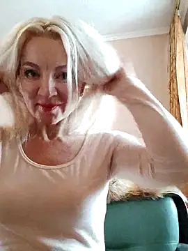 MiraStar984 online show from February 9, 2026, 11:41 am