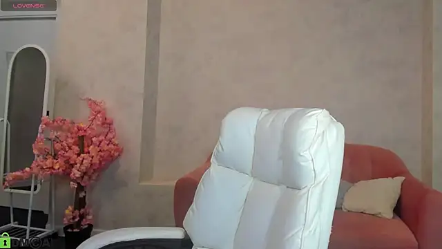 Marie Hayes online show from May 20, 2026, 1:13 am