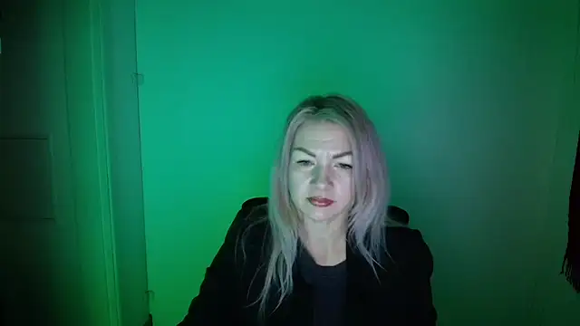 Madonna Fire online show from January 17, 2026, 6:39 am