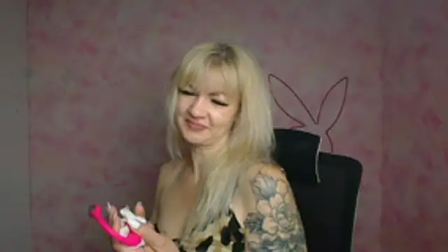 Madonna Fire online show from April 8, 2026, 2:40 pm