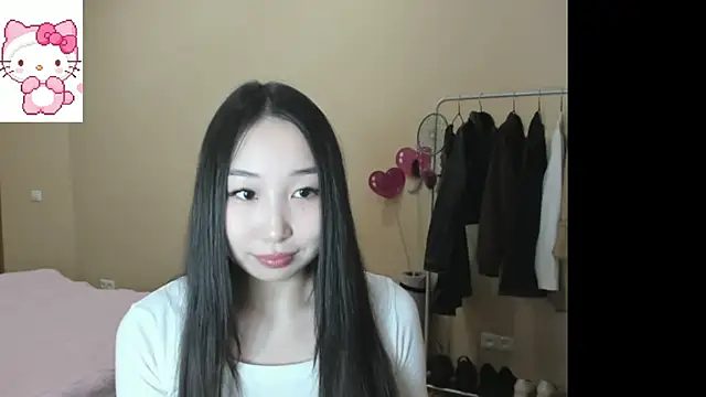 Snapshot of Amane_Yuki chatting on February 19, 2026, 5:10 pm Amane Yuki online show from February 19, 2026, 5:10 pm