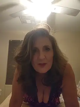 Snapshot of HotAzMilf chatting on February 24, 2026, 6:36 am HotAzMilf online show from February 24, 2026, 6:36 am