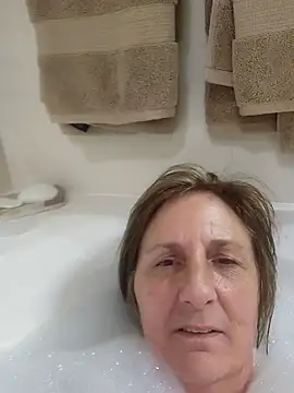 HotAzMilf online show from January 13, 2026, 6:28 am