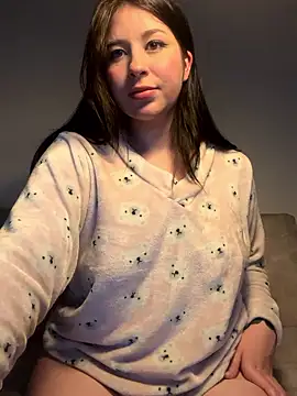 evelynrosess1 online show from January 7, 2026, 3:55 am