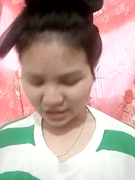 Snapshot of kira0021 chatting on January 6, 2026, 1:15 pm kira0021 online show from January 6, 2026, 1:15 pm