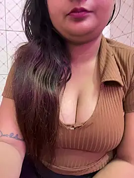 Curvy Anaya online show from January 18, 2026, 3:59 pm