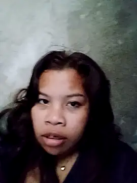 Snapshot of Hot_zoey05 chatting on February 4, 2026, 8:20 am Hot zoey05 online show from February 4, 2026, 8:20 am