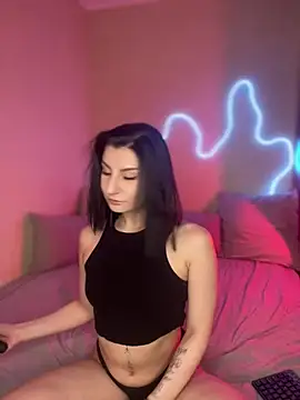 Snapshot of ValeryAlfie chatting on February 25, 2026, 4:40 pm ValeryAlfie online show from February 25, 2026, 4:40 pm