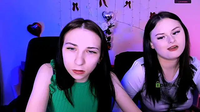 sweetie chloe  online show from March 26, 2026, 9:51 am