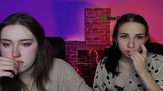 sweetie chloe  online show from January 16, 2026, 9:35 am