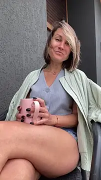 Snapshot of Jack-Alice chatting on June 11, 2026, 8:22 am Jack-Alice online show from June 11, 2026, 8:22 am