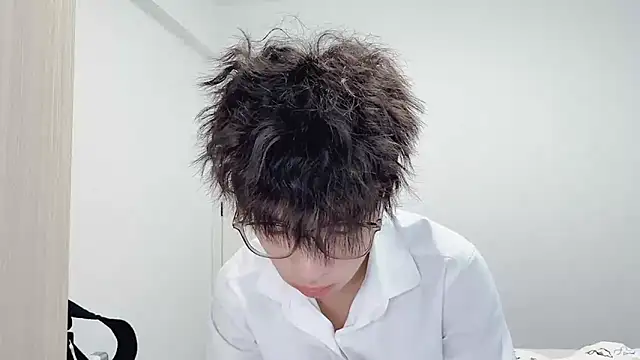 afahyu online show from February 10, 2026, 2:32 am