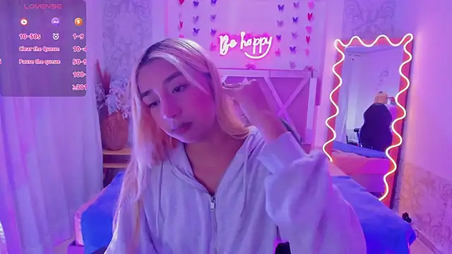 IRINA TAY1 online show from April 10, 2026, 3:35 am