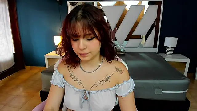 Snapshot of Liily_Teen chatting on February 17, 2026, 6:16 pm Liily Teen online show from February 17, 2026, 6:16 pm