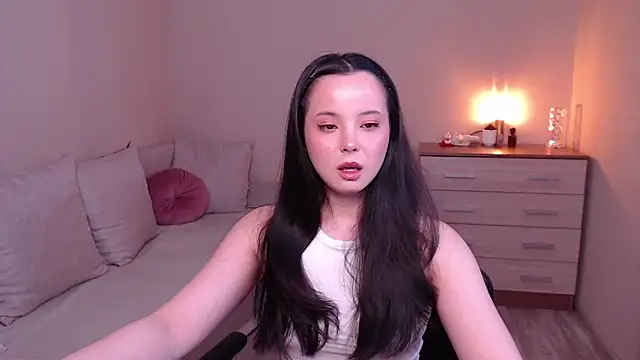 lia hetty online show from May 1, 2026, 2:00 pm