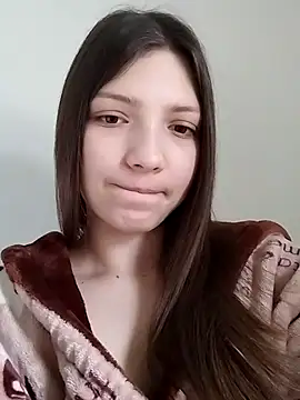 LunaTori456 online show from April 29, 2026, 6:06 am