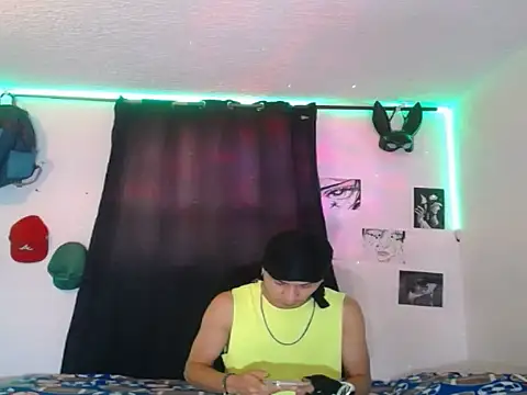 Snapshot of YourSecretCraving chatting on February 8, 2026, 2:42 am YourSecretCraving online show from February 8, 2026, 2:42 am