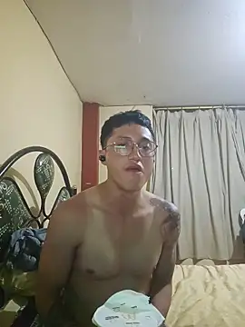 Xavlex0803 online show from April 13, 2026, 12:58 am