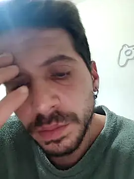 Adrianxxxxxx53 online show from January 15, 2026, 2:48 am