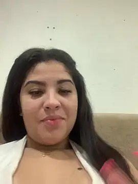 Snapshot of kahraujo chatting on May 28, 2026, 8:26 pm kahraujo online show from May 28, 2026, 8:26 pm