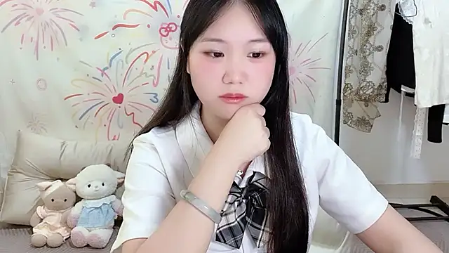 xiaoguai99 online show from July 24, 2026, 7:04 am