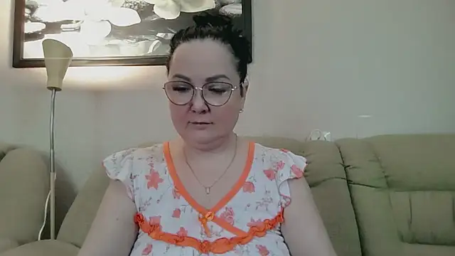 infinity loveliness online show from April 11, 2026, 7:16 am