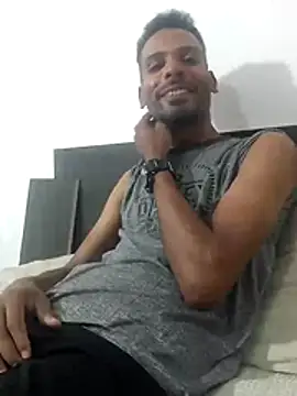 Snapshot of moreno_alpha_br chatting on March 28, 2026, 8:21 pm moreno alpha br online show from March 28, 2026, 8:21 pm