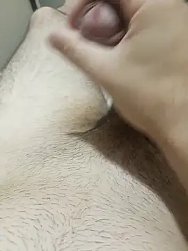 Snapshot of rolaaa2000 chatting on February 9, 2026, 1:25 am rolaaa2000 online show from February 9, 2026, 1:25 am