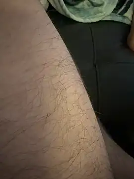 Snapshot of YummyDin chatting on January 13, 2026, 6:17 am YummyDin online show from January 13, 2026, 6:17 am